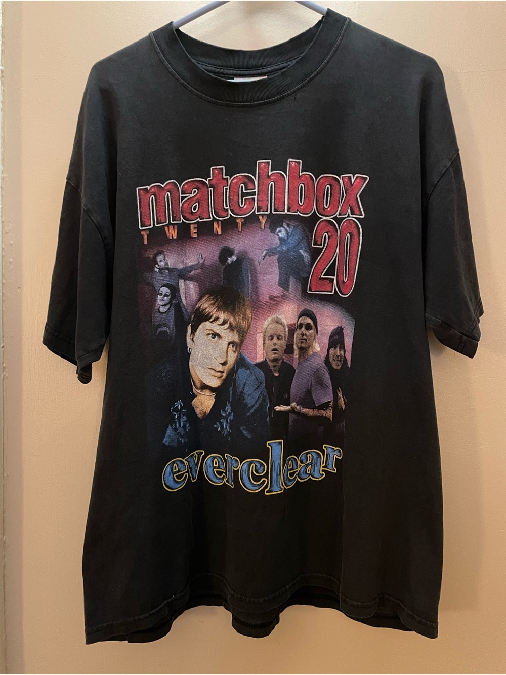 Vintage 2001 Matchbox Twenty x Everclear Black Graphic Band Tee